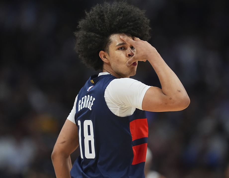  Kyshawn George brille mais les Wizards perdent encore